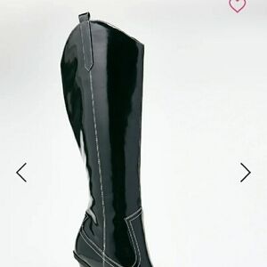 Black Women's Knee-High Boots
